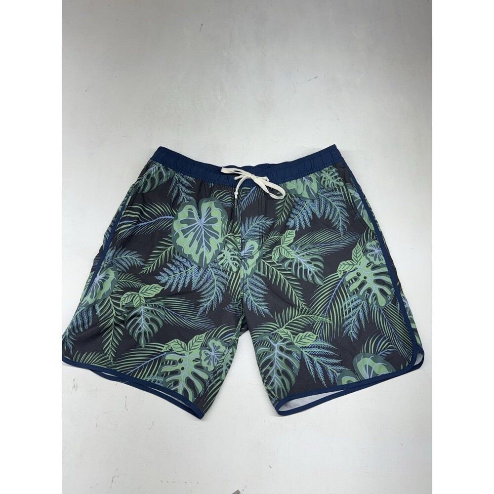 Fair Harbor Men’s Shorts 8” Inseam Swim Trunks Lined Floral Pattern Size Large
